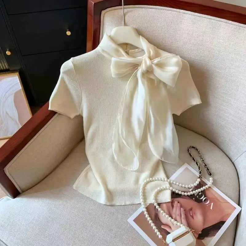 تي شيرت نسائي صيفي محبوك بأكمام قصيرة، أنيق وفاخر بربطة فيونكة، تصميم كوري جذاب، ملابس عمل أساسية سادة، بقصة ضيقة.